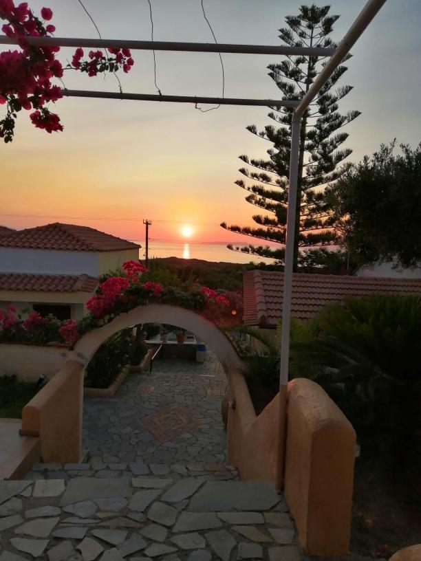 Bella Vista Hotel "By Checkin" Hersonissos  Exterior photo